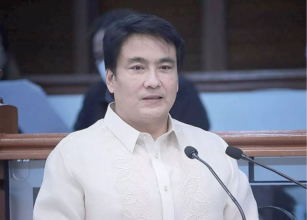 Revilla to run for Senate under Lakas-CMD banner