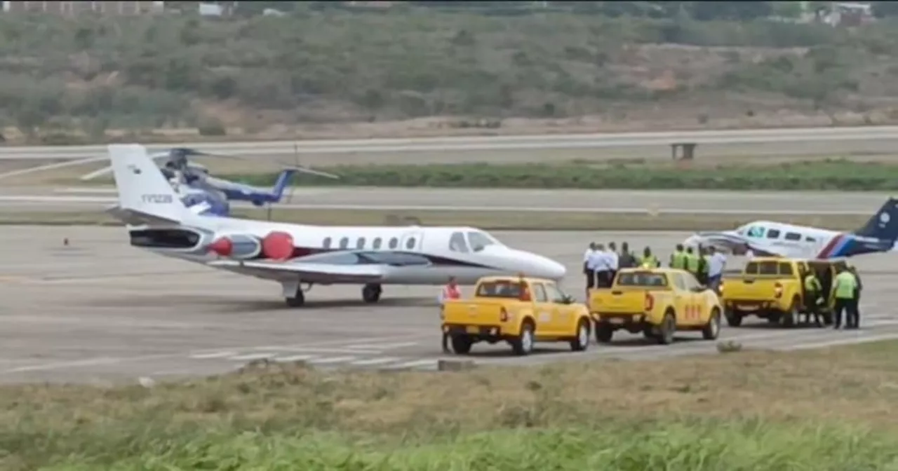 El avión que venía de Venezuela con tripulación armada y que aterrizó en Cúcuta: autoridades investigan