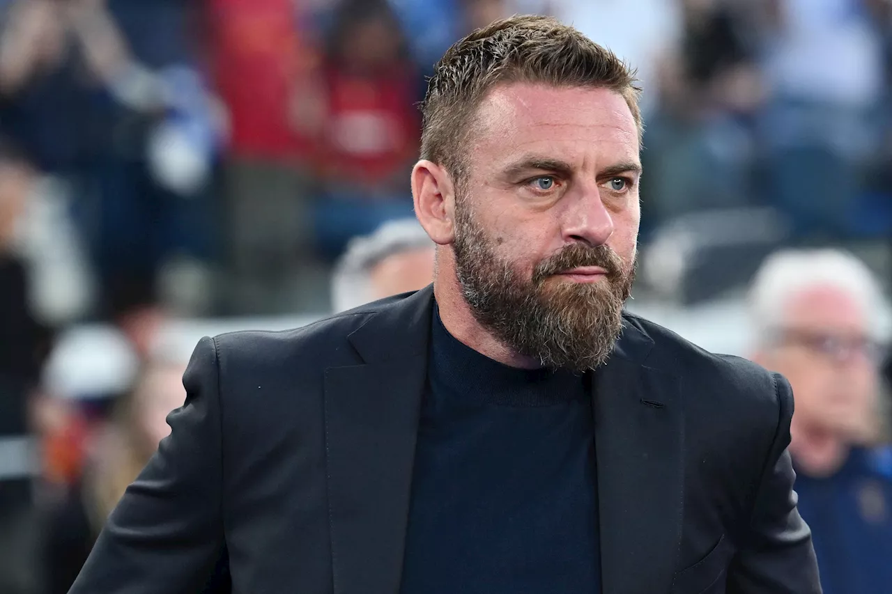 La Roma esonera De Rossi, i tifosi della Lazio godono e colpiscono