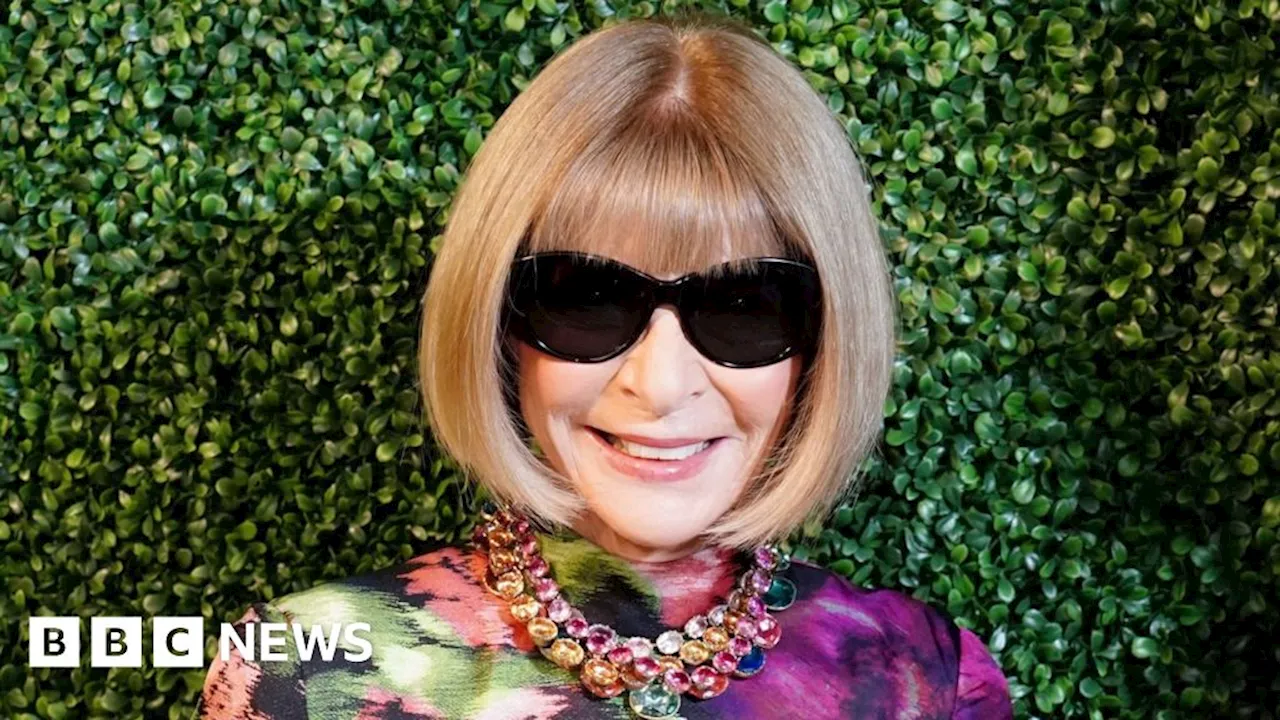 Anna Wintour: Vogue editor on 'fascinating' 1990s fashion