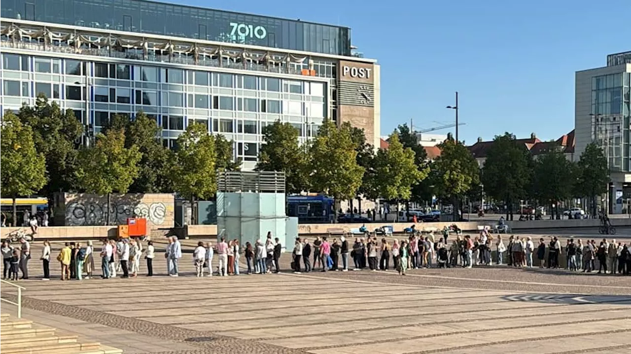 Leipzig: 200 Meter lange Schlange für zwölf Minuten Mozart