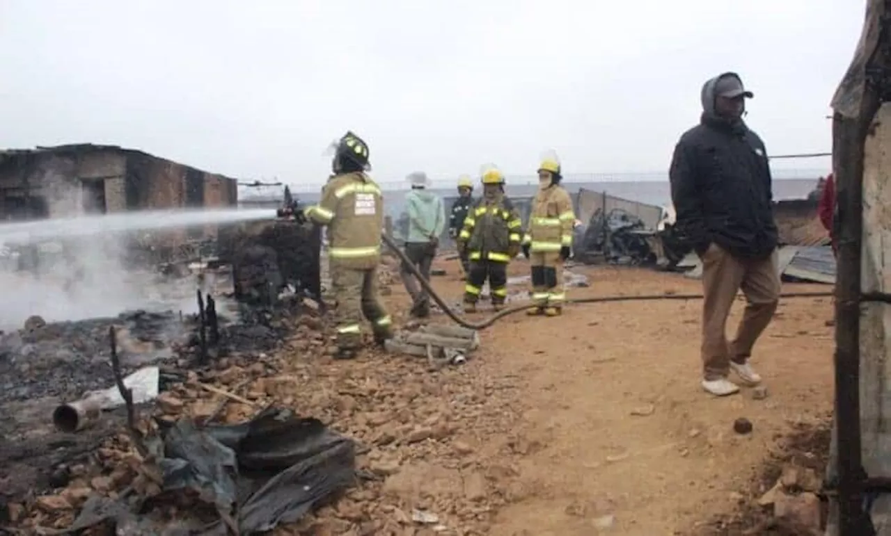 1 dead as fire tears through Tshwane informal settlement