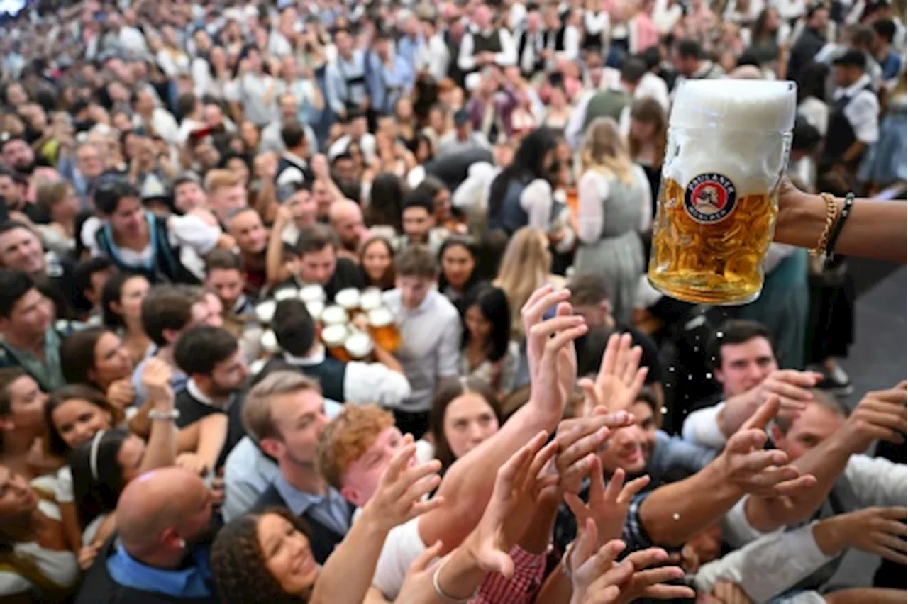 Ouverture sous haute sécurité de la Fête de la Bière à Munich