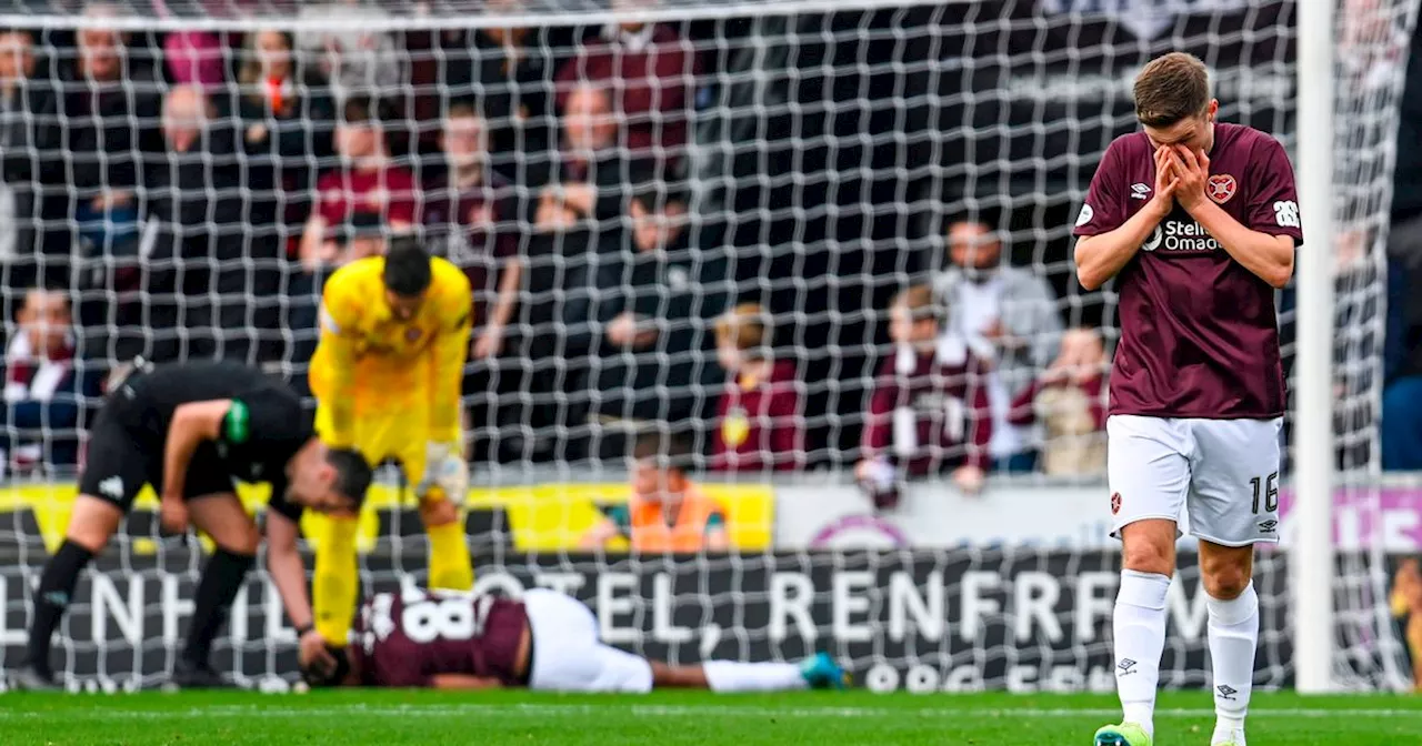 Hearts fans chant for Steven Naismith to be sacked after St Mirren defeat