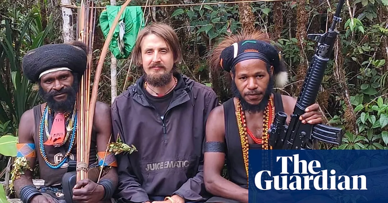 Captive New Zealand pilot Phillip Mehrtens freed in West Papua, say Indonesia police