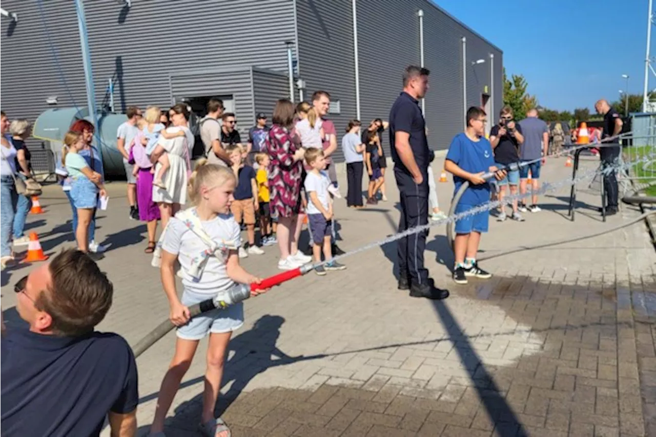 Opendeurdag Veiligheid Geel trekt Veel Bezoekers Aan