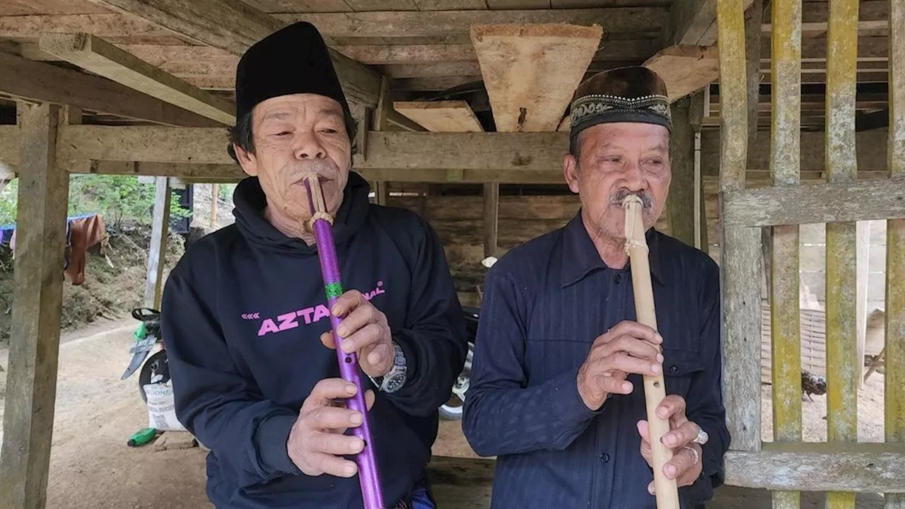 Siulan Suling Kembar Barambang Katute Teredam Konflik Tenurial