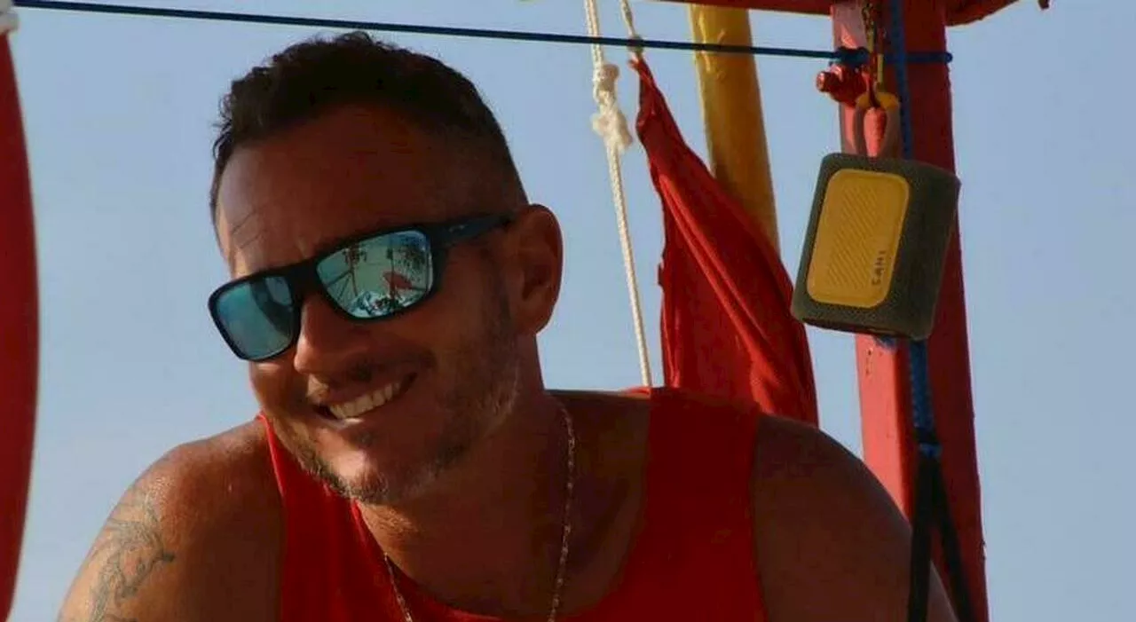 Saverio Amato, il bagnino multato. La figlia della donna soccorsa: «Ha salvato mia mamma, paghiamo noi la sanz