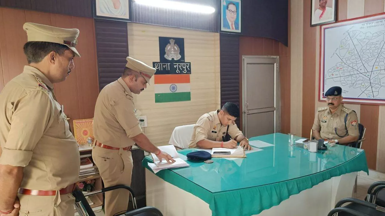 IPS अभिषेक झा ने सिपाहियों की तैनाती में किया बड़ा फेरबदल; खुफिया विभाग की जांच के बाद 38 पुलिसकर्मी लाइन हाजिर