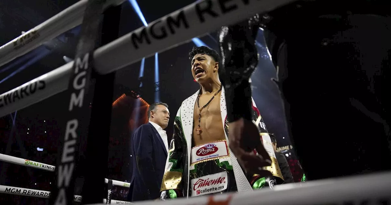 Jaime Munguia Returns With TKO Victory Over Erik Bazinyan