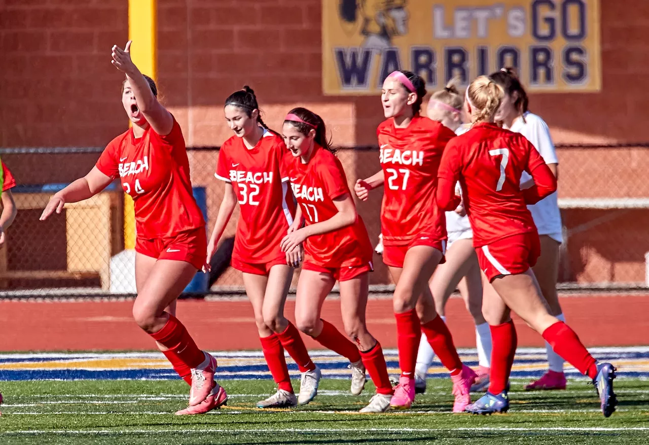 Girls Soccer: Results, recaps & photos for Saturday, Sept. 21