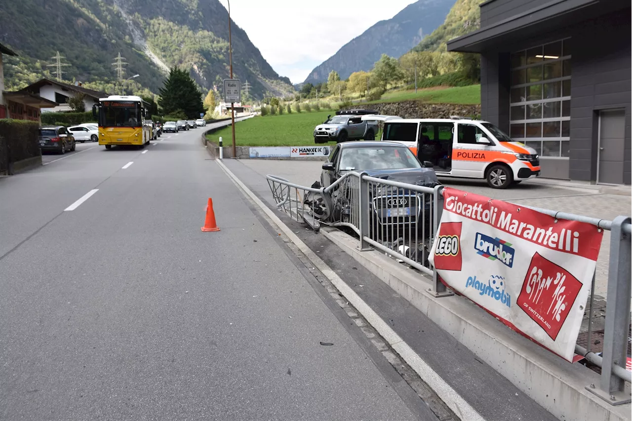 Campocologno GR: Totalschaden nach Unfall – die Polizei ermittelt die genauen Umstände