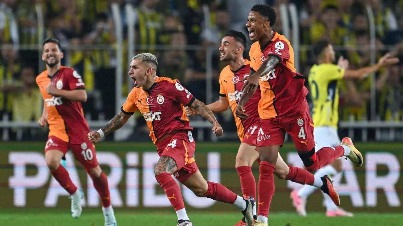 Galatasaray siegt im Derby bei Fenerbahçe