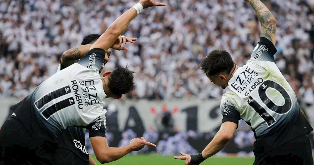 Corinthians vence Atlético-GO na estreia de Memphis Depay e se fortalece no Brasileirão