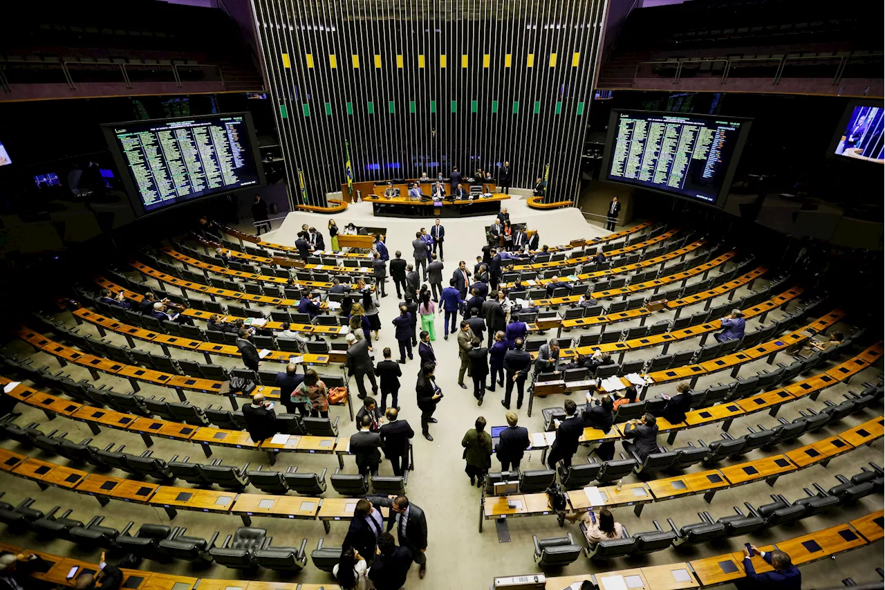 Plano Nacional de Educação segue travado na Câmara dos Deputados