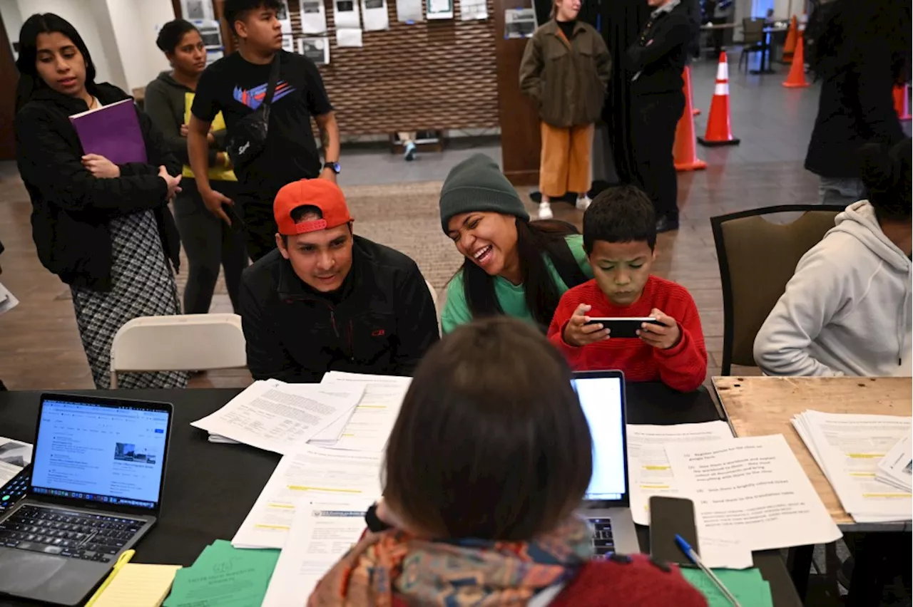 Denver Pilots New Program to Integrate Asylum Seekers into Workforce