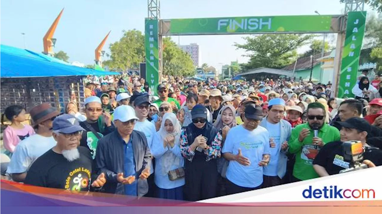 Tumpah Ruah Warga Ramaikan Jalan Sehat LYVU di Rembang