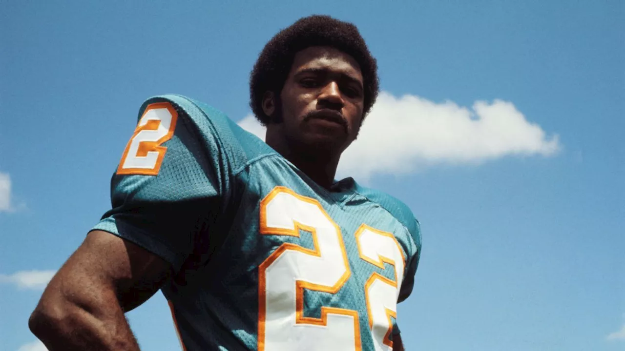 Mercury Morris, 2-time Super Bowl champ with Dolphins, dies at 77