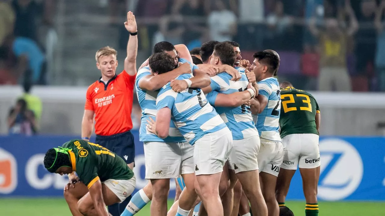 Springboks stunned in big upset as giant-killers keep unthinkable dream alive