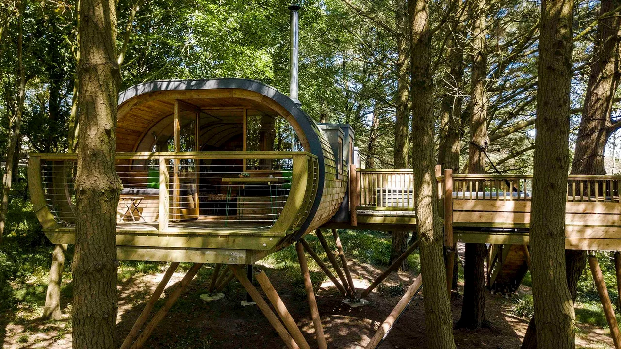 The Loft Treehouse at Pickwell Manor Review: 'Ideal for Romantic Getaways'