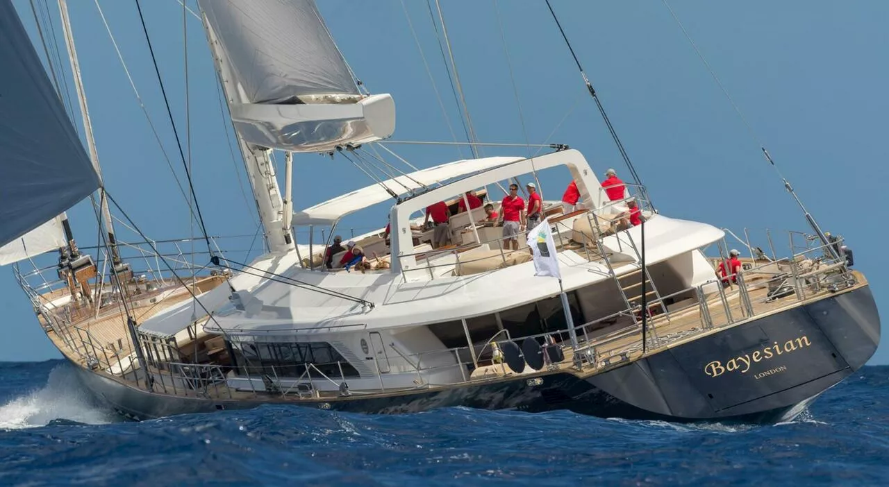 Bayesian, “Perini navi” chiede 222 milioni di euro di risarcimento alla moglie di Mike Lynch e ai membri dell'