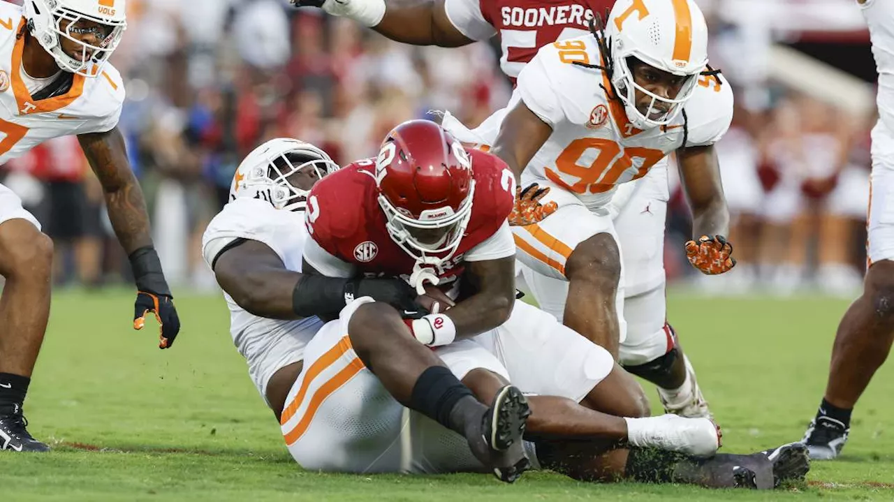 Josh Furlong's AP Top 25: Tennessee makes a bit of a jump after Oklahoma win