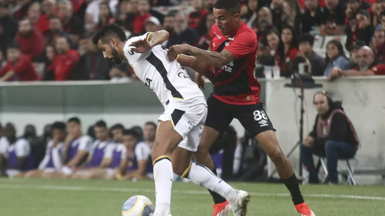 Criciúma x Athletico-PR: onde assistir, horário e escalações do jogo pelo Brasileirão