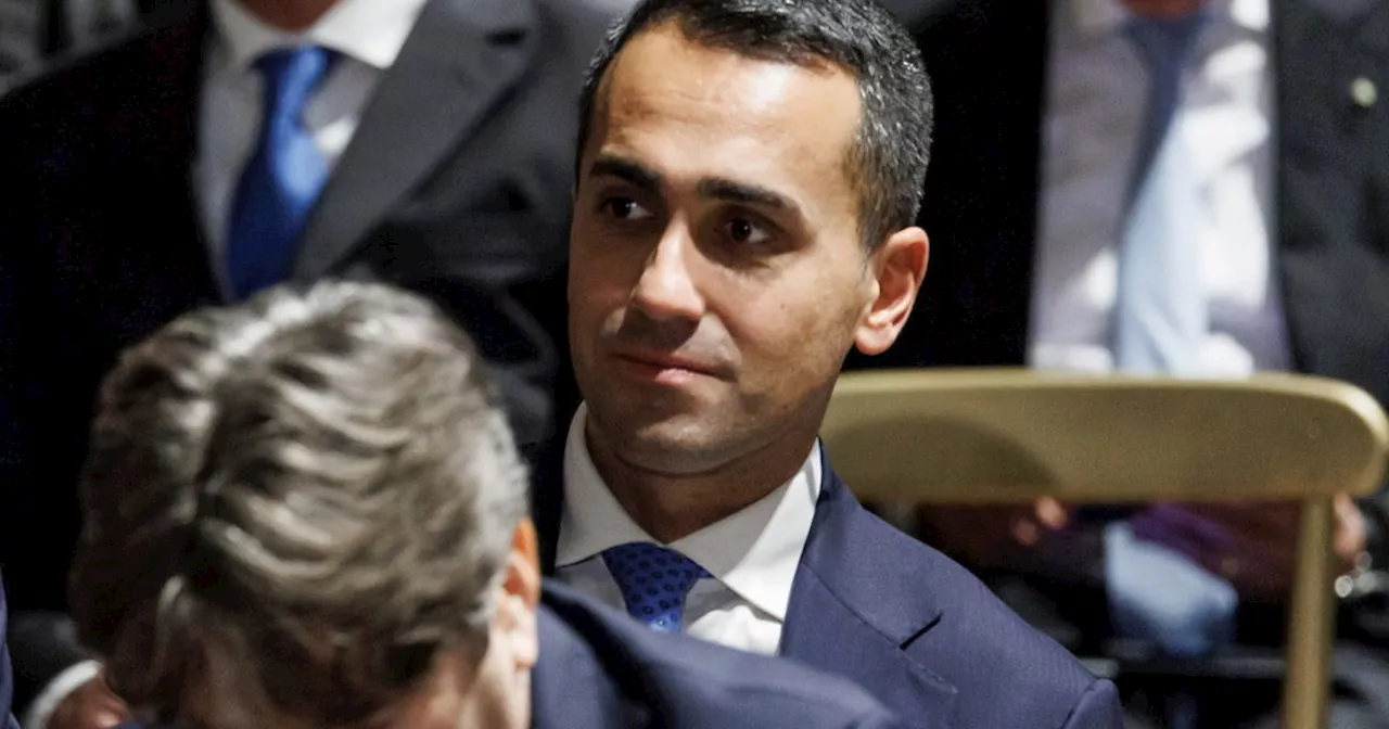 Di Maio, &#034;stracciare tutto&#034;. M5s, un clamoroso ritorno? &#034;Come finirà tra Conte e Grillo&#034;