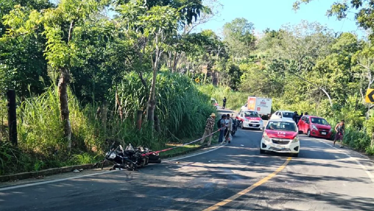 Mueren dos empleados del ayuntamiento de Minatitlán,Veracruz, tras accidente en moto