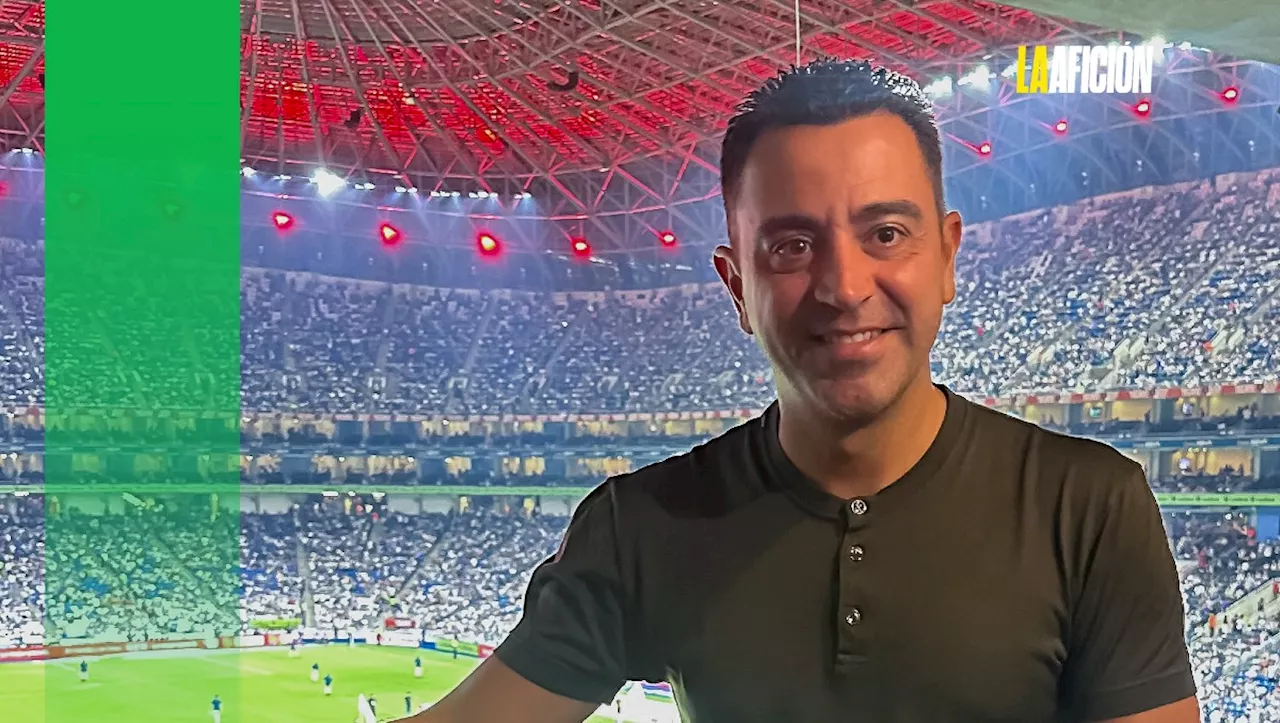 Xavi Hernández visita instalaciones del Barrial tras Juego de Leyendas