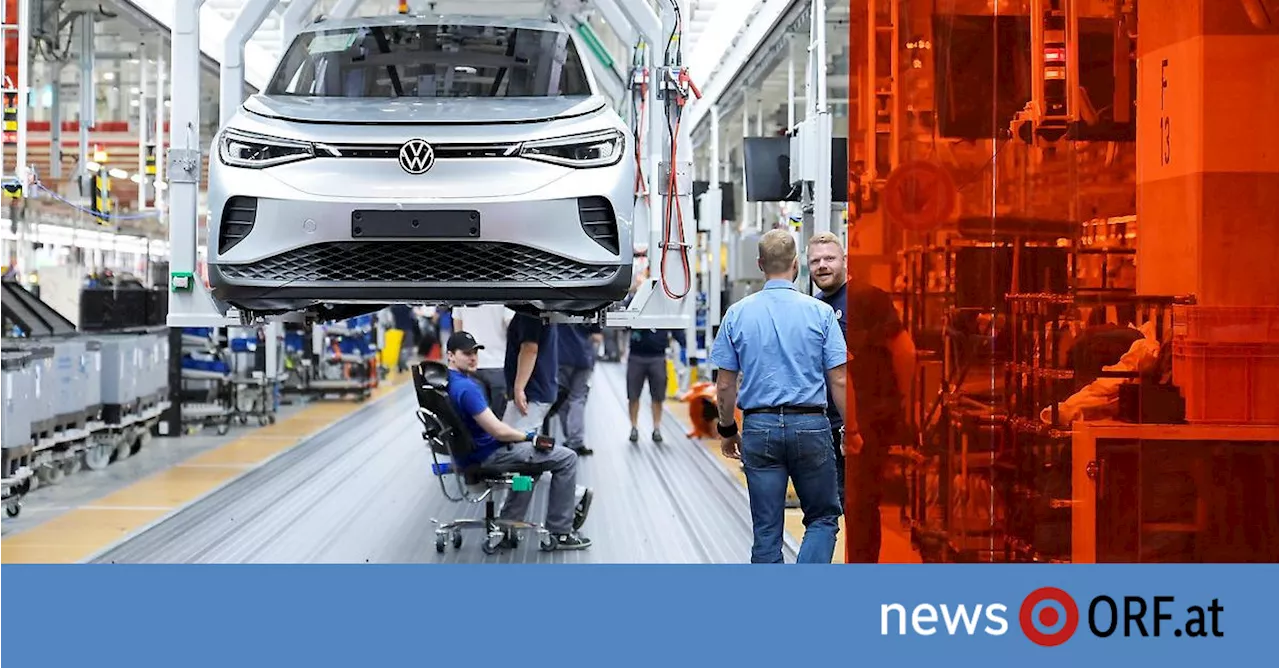 Krise in der Autobranche: VW kündigt Jobgarantie, Habeck ruft zu Gipfel auf