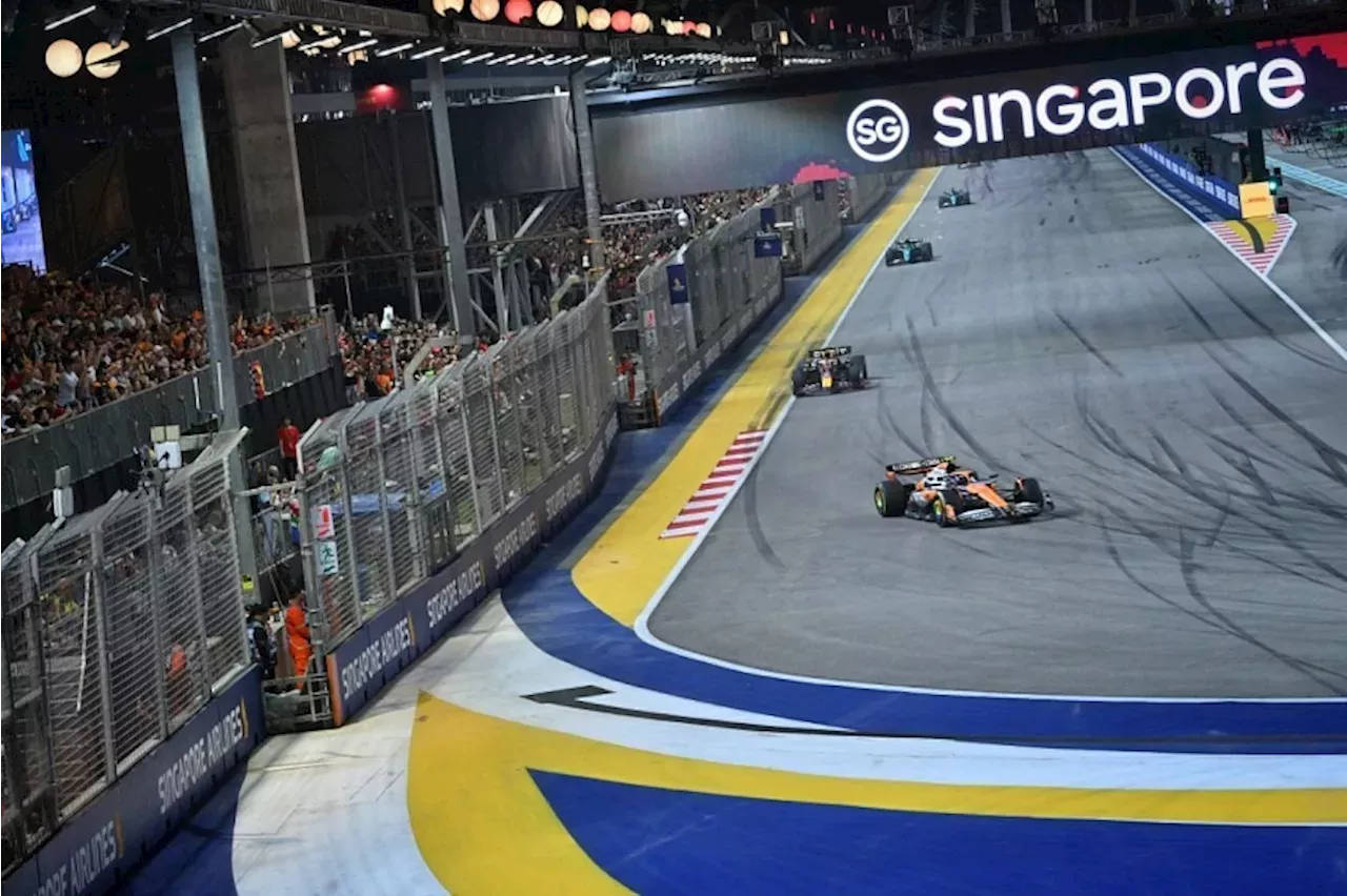 F1 Singapore Grand Prix soldout crowd of more than 269,000