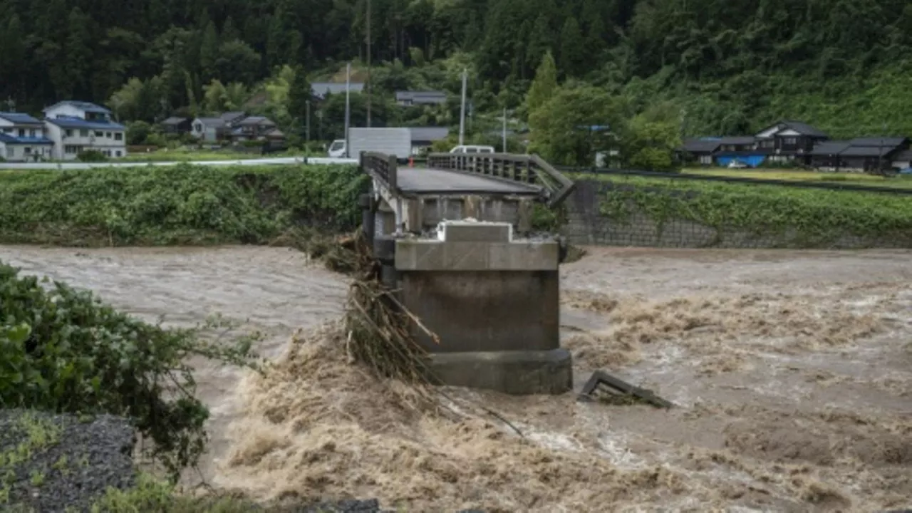 Mindestens ein Todesopfer und elf Vermisste nach Überschwemmungen in Japan