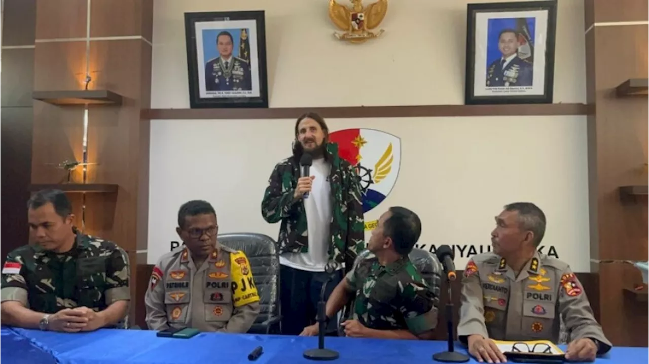 Dibebaskan OPM, Ini Kata-kata Pertama Pilot Susi Air Philip Mehrtens