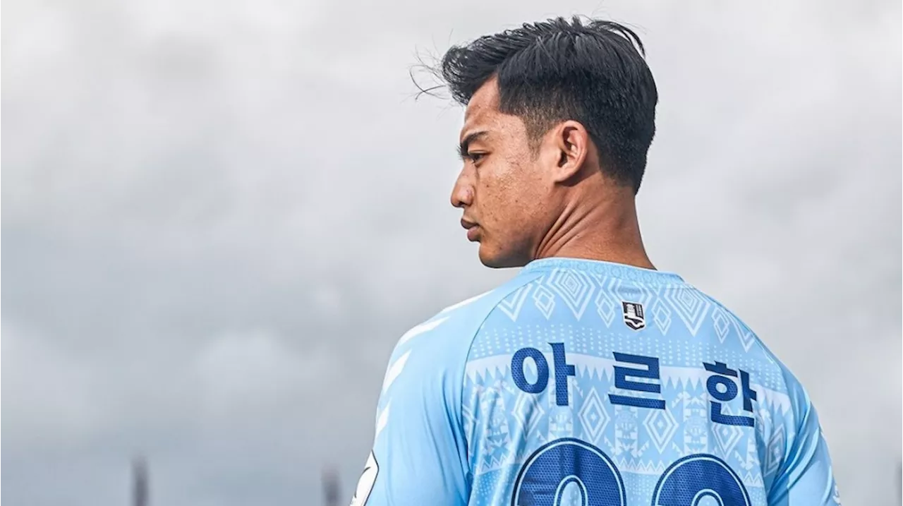 Tak Kunjung Main, Pratama Arhan Justru Berpeluang Cetak Rekor di Suwon FC