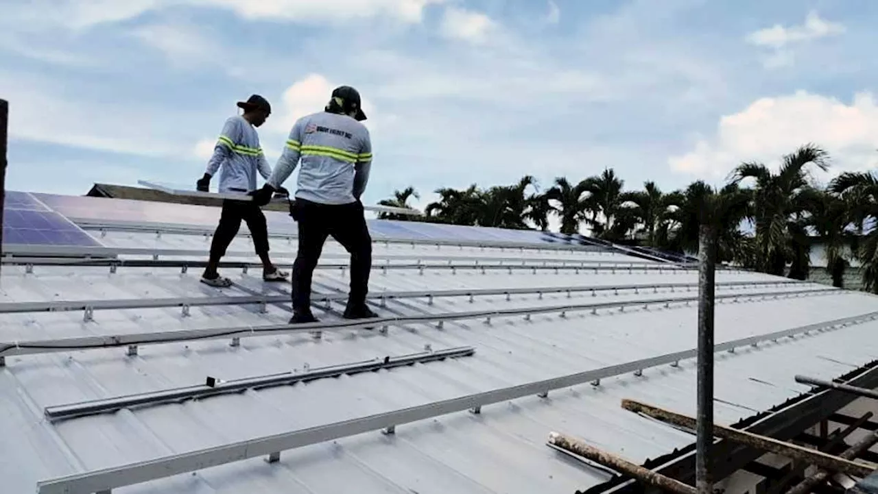 WHO, EU and USAid donate solar panels to Romblon