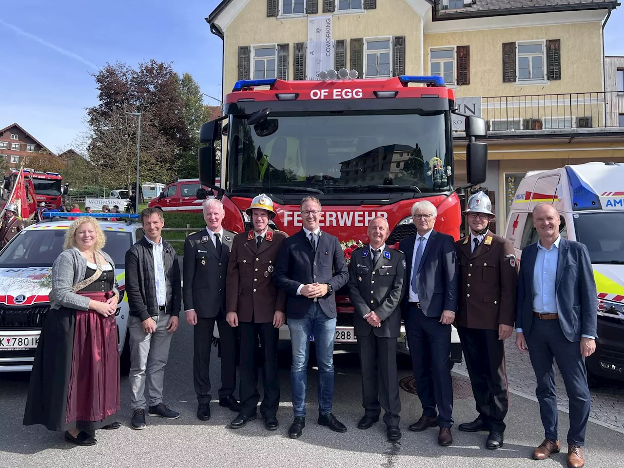 Neue Fahrzeuge für Feuerwehr Egg und Rotkreuz im Bregenzerwald