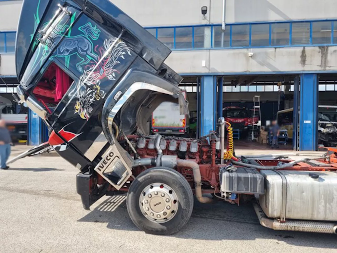 In A1 con camion da 'Formula 1' modificato a 1.500 cavalli