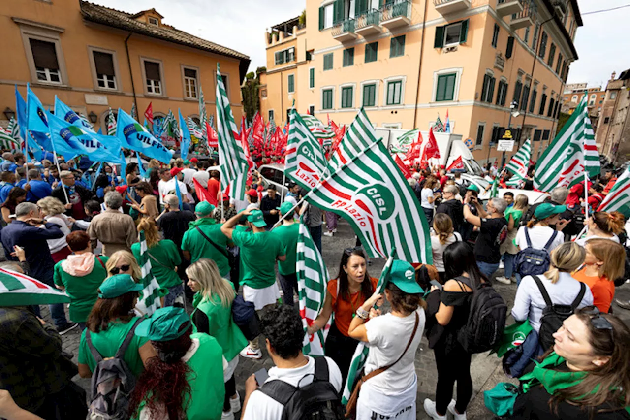 Sciopero della sanità privata,presidio davanti Regione Lazio