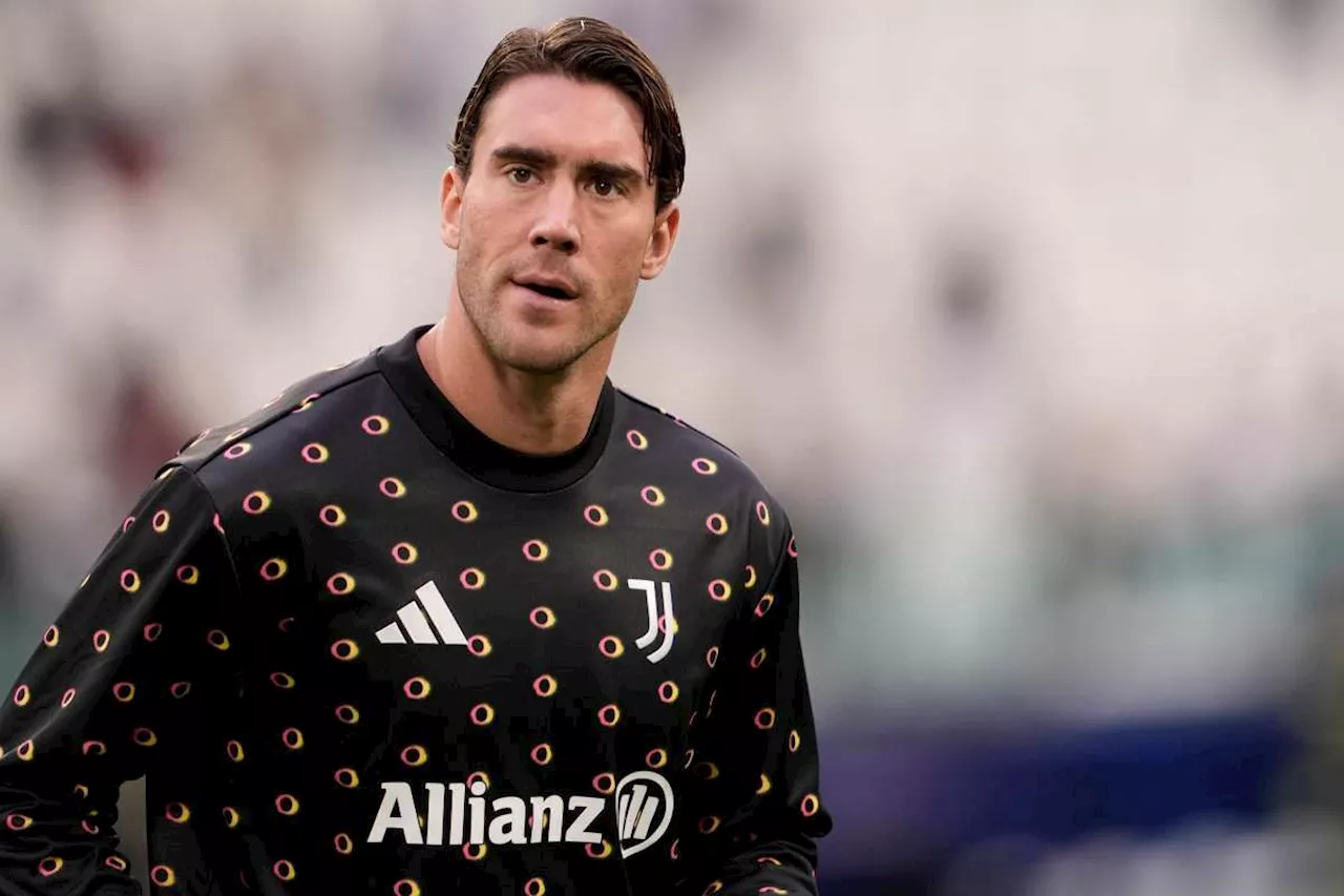 Vlahovic in discussione alla Juventus: prestazioni incerte e preoccupazioni per Motta e Giuntoli