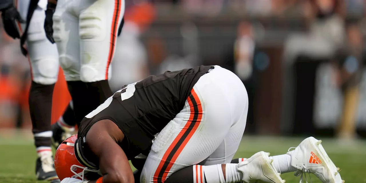 Myles Garrett Plays Through Foot Injuries in Browns' Loss