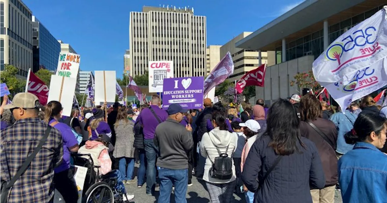 Edmonton education staff rally at Alberta legislature for ‘Education Day of Action’