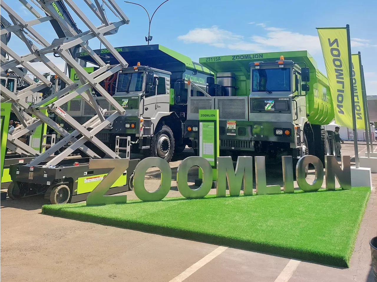 Zoomlion Raih Pesanan Alat Berat Rp 800 Miliar di Mining Indonesia 2024