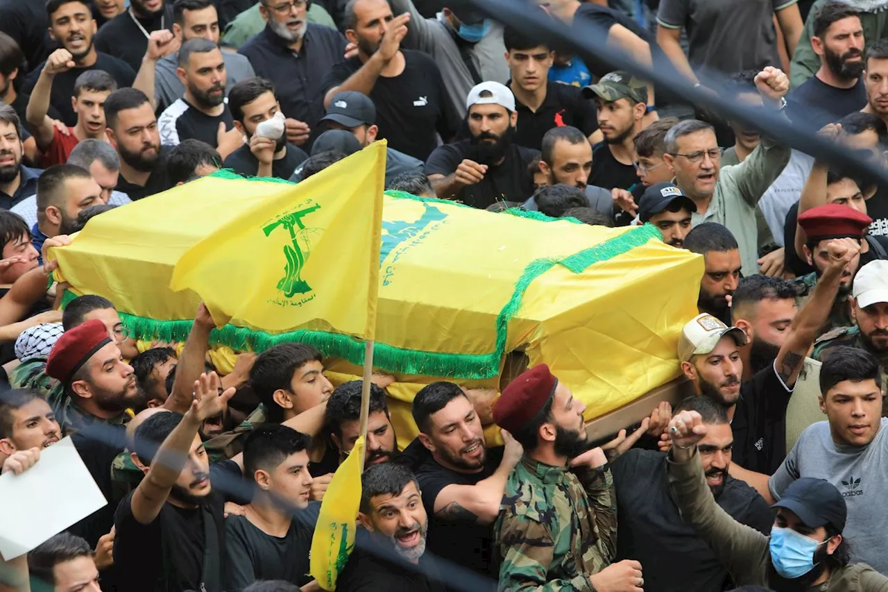 Entre colère et loyauté, le Hezbollah rend hommage au chef de son unité d'élite