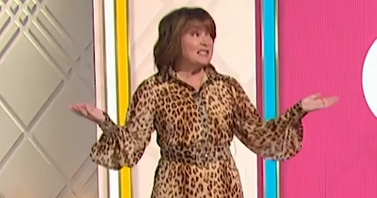 Lorraine Kelly inundated as fans beg to know where her 'slimming' dress is from