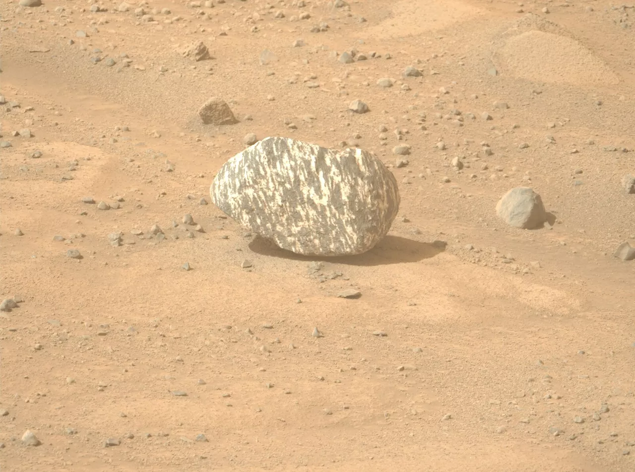 Perseverance rover spots unusual striped rock on Mars