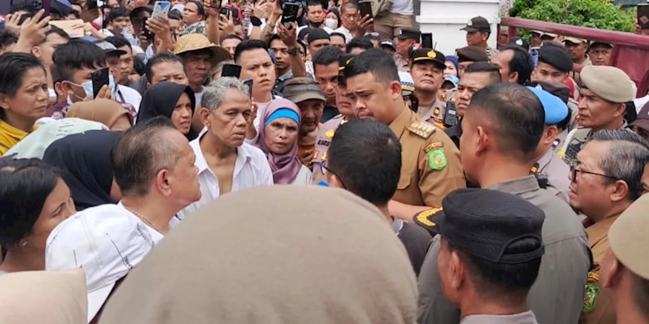 Pedagang Pusat Pasar Demo, Bobby Langsung Pecat Dirut PD Pasar