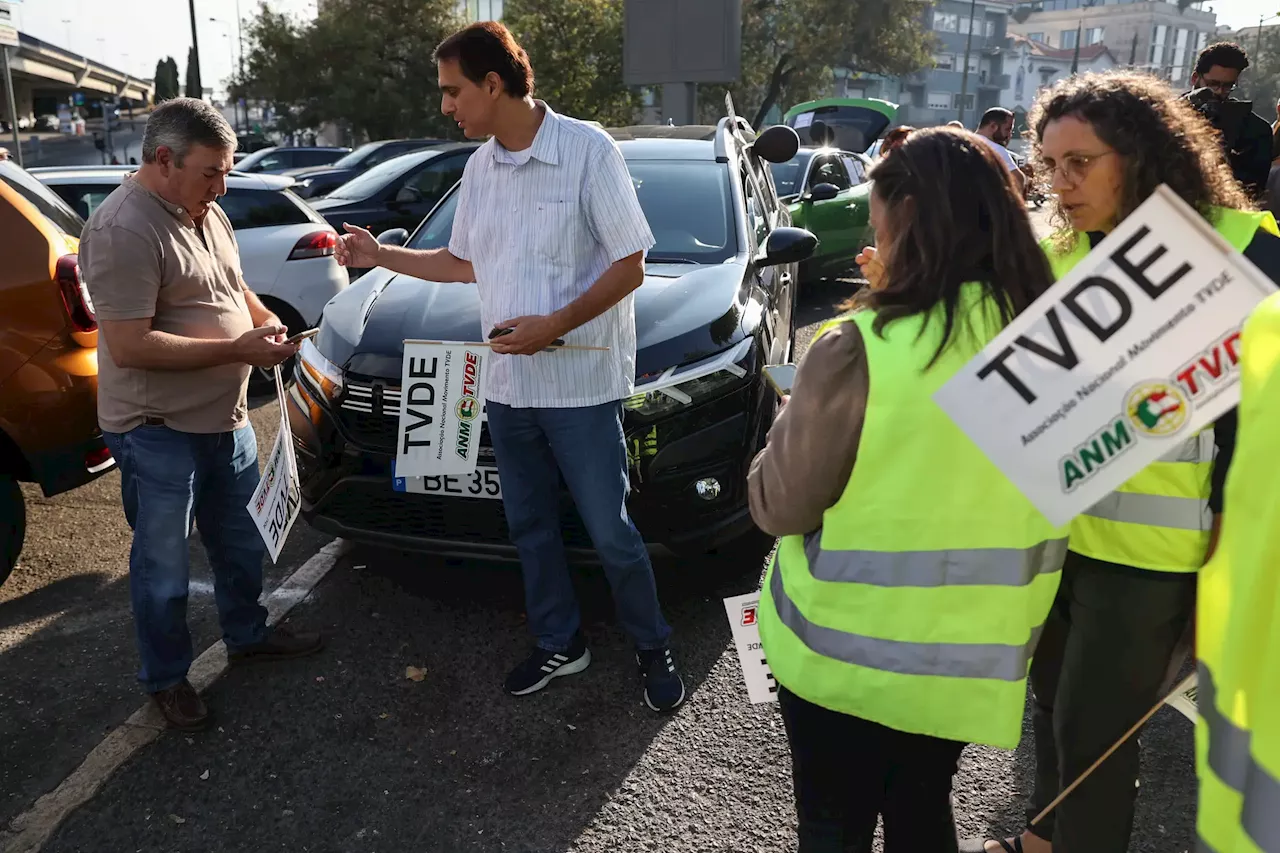 Motoristas TVDE protestam em Lisboa por regras mais rígidas para o setor