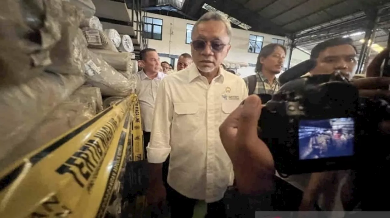 Rugikan Negara Rp 10 Miliar, Mendag Zulhas Geruduk Gudang Karpet Impor Ilegal