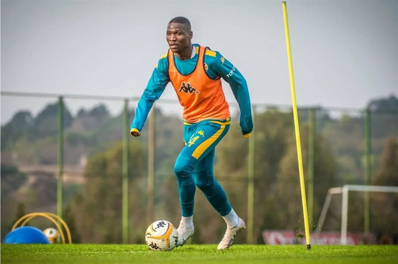 Kaizer Chiefs defender Ditlhokwe chose to remain at Naturena why